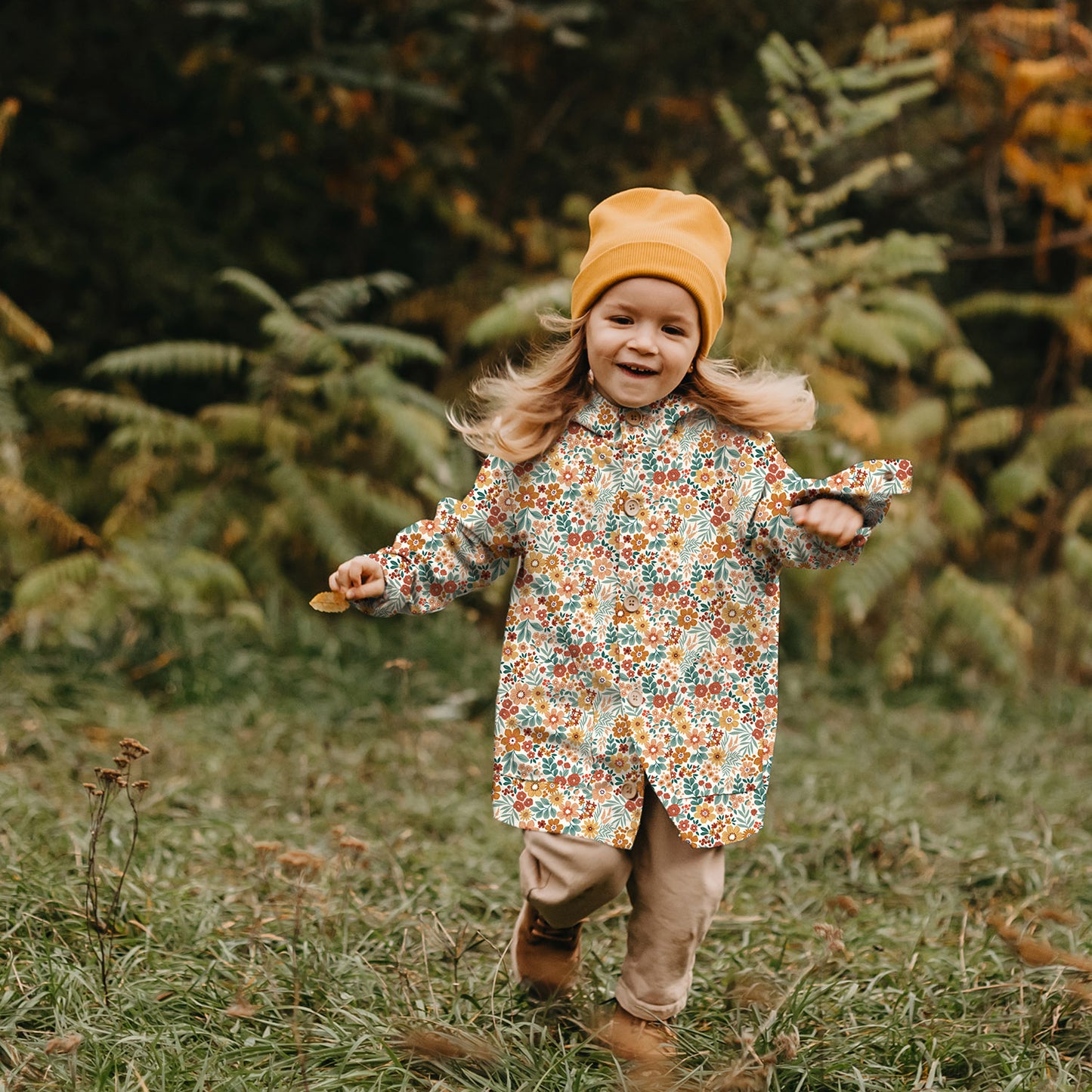 Waterproof Fabric Printed Flowers Off White