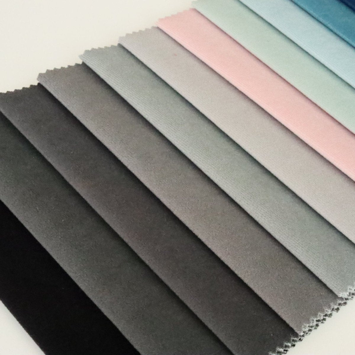Material Stofa Tapiterie Tip Catifea - Trinity 21 Menta - Lametru.ro - Catifea Tapiterie Trinity
