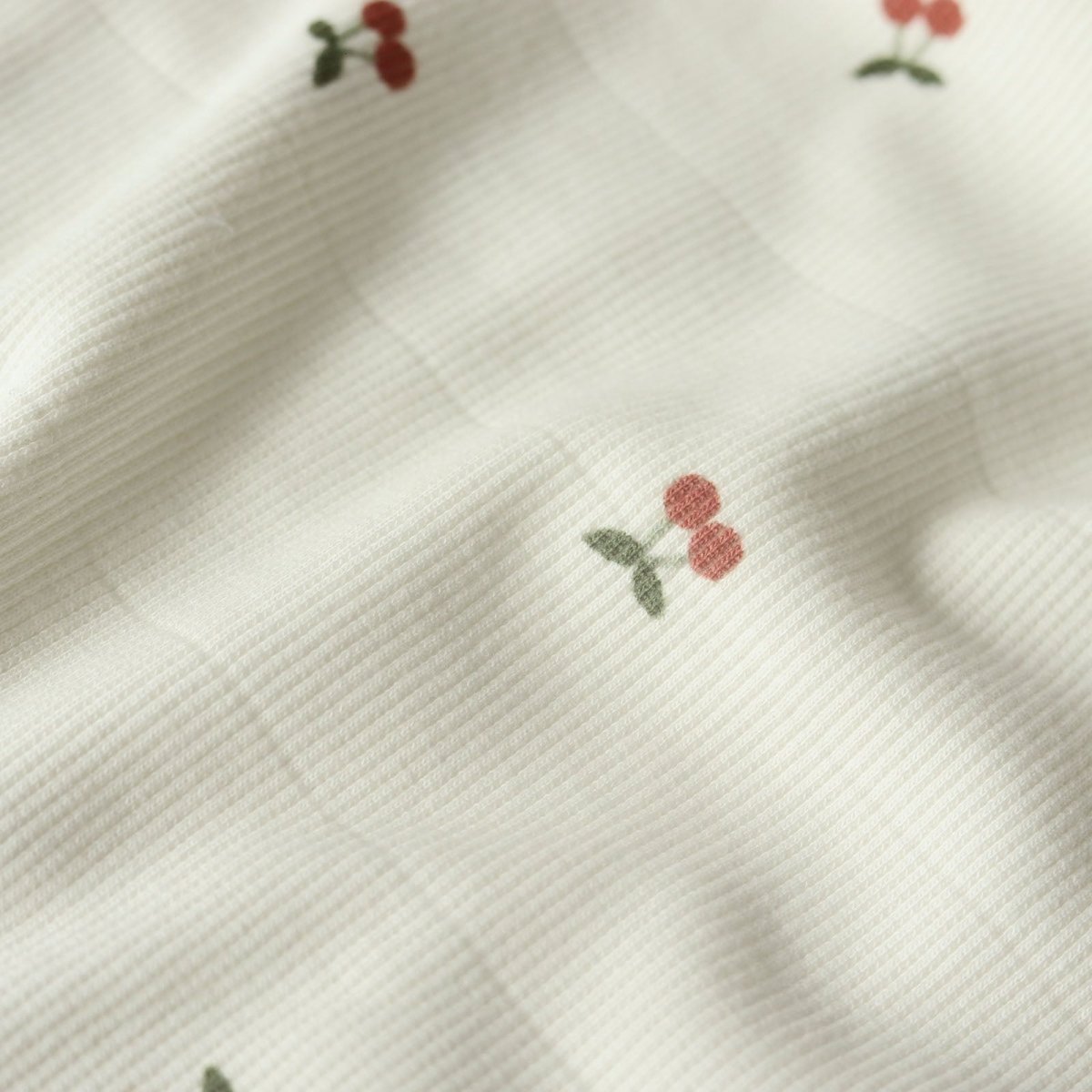 Jerse Reiat Imprimat Cirese Off White - Lametru.ro - Jerse Reiat Imprimat